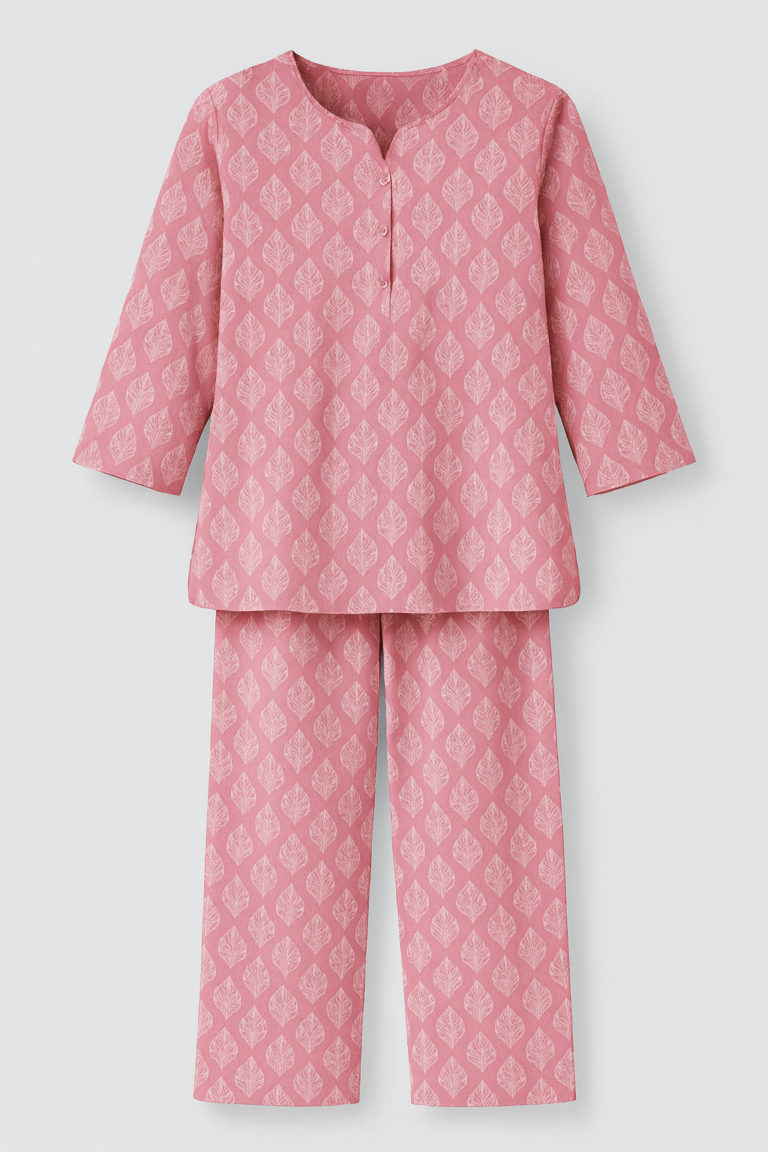 Pinknightwear